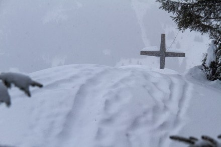 Oberallgäu: Schneeschuhtour auf den HIrschberg und Gailenberg mit Ballonglühen in Bad Hindelang (Bad Hindelang)