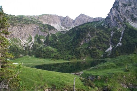 Oberallgäu: Untere Gaisalpsee (1.506m)  (Obersdorf)