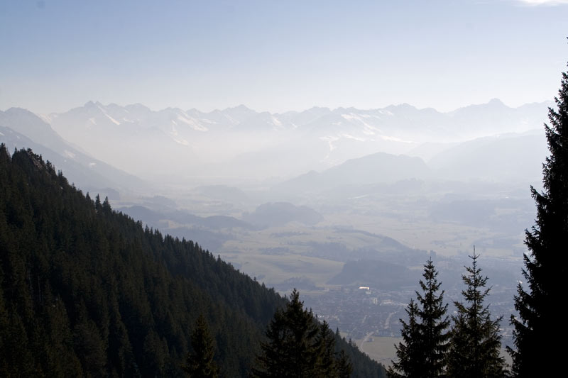 Von Burgberg bei Sonthofen aus, auf den Grünten (Sonthofen - Oberallgäu / 2007)