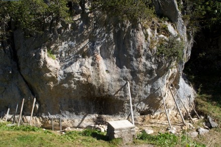 Kleinwalsertal: Steinzeitliche Jgerstation (6000 v. Chr.) (Riezlern)