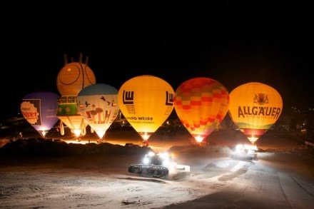 Tirol: 17. internationale Ballonglühen in Jungholz (Jungholz)