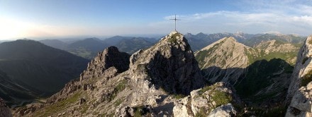 Tannheimer Tal: Von Schattwald aus auf die Rohnenspitze, Zirleseck und weiter zum Ponten (Schattwald)