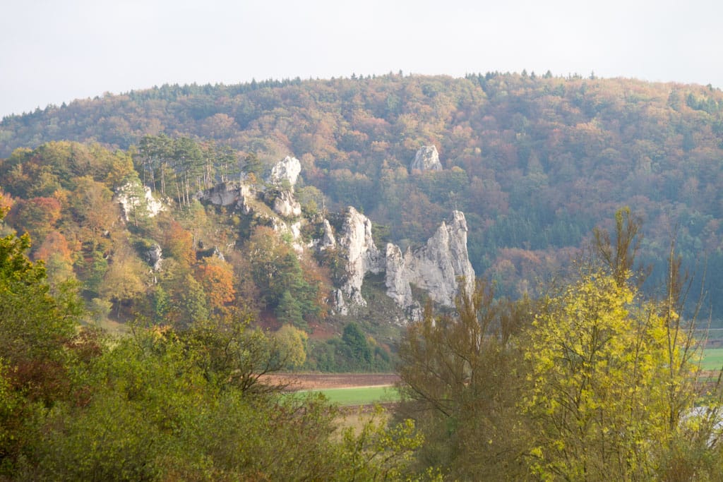 Burgstein bei Dollenstein (Geotop Nr. 3)<br />(Solnhofen - Altmühltal / 2014)