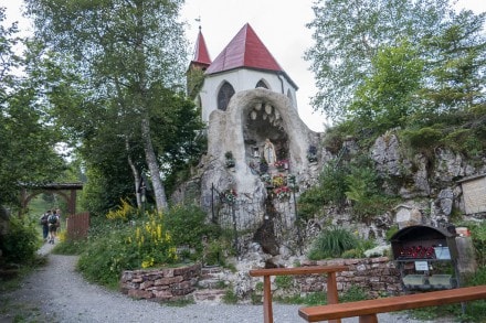 Tannheimer Tal: Lourdkapelle mit Grotte und Kreuzweg (Tannheim)