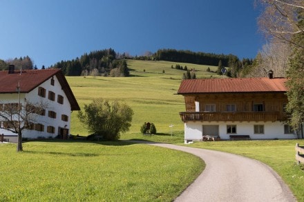 Hauchenbergrunde von Missen aus