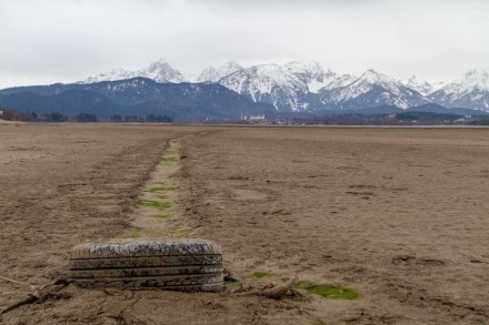 Ostallgäu: Ausgelassener Stausee (Forggensee) (Nesselwang)