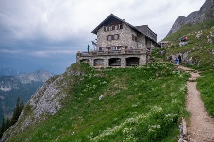 Tannheimer Tal: Bad Kissinger Hütte (Grän)