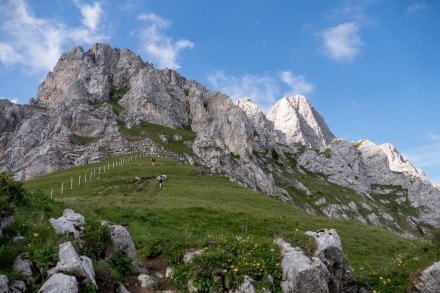 Tannheimer Tal: Die Gehrenspitze besteht aus Wettersteinkalk. (Nesselwängle)