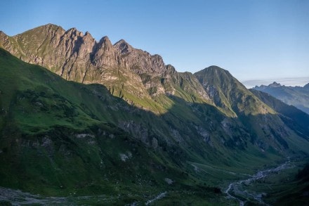 Von der Frederick-Simms-Htte ber das Klmmle auf den Malatschkopf und Griekopf