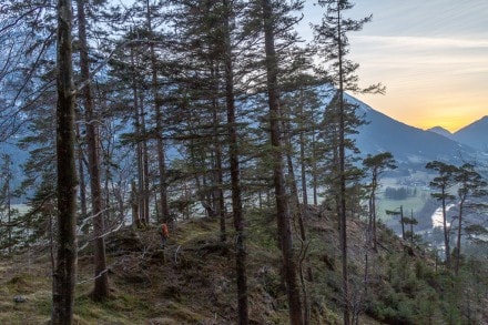 Oberallgäu: Vom Felsentor am Weißensee zur Zirnengrotte (Pfronten)