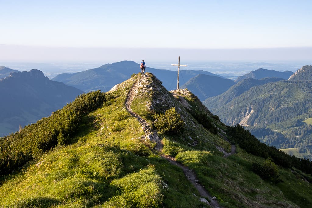 Iselergruppe über dem Palmweg zum Hintersteiner Wasserfall (Oberjoch - Oberallgäu / 2021)