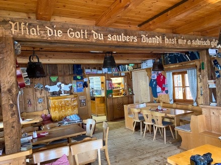 Tirol: Hermann-von-Barth-Hütte (Elbigenalp)