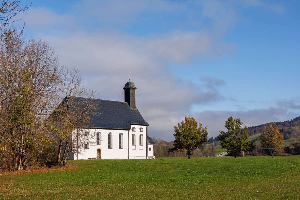 Spaziergang zum Burgstall Wertach ab St. Sebastian (Wertach - Allgäu / 2024)
