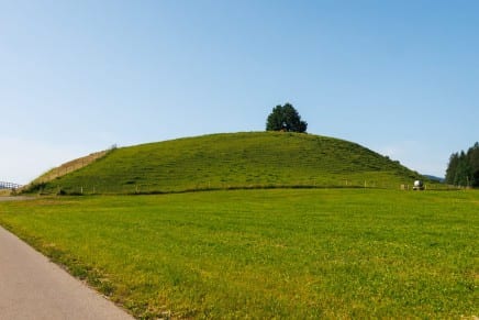 Oberallgäu: Der „Rebellions-Hügel“ (Der Bauernkrieg 1525) (Burgberg)