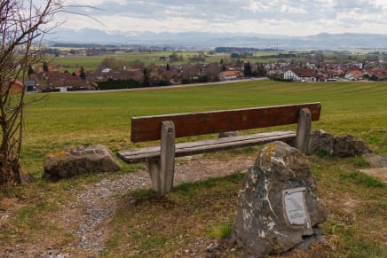 Tour: Historische Rundwanderung Dietmannsried: Burgställe, Gedenkstätten und Galgen